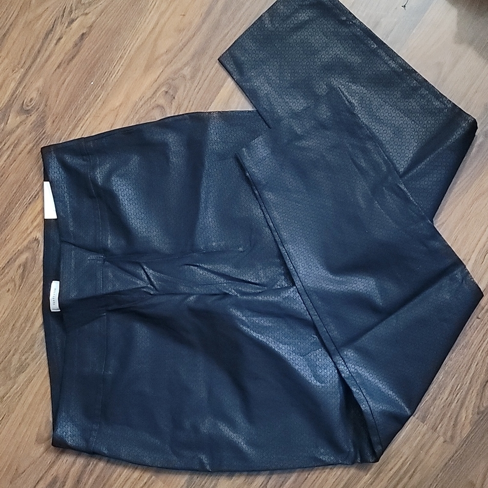 Brand new Van Heusen black pants 18